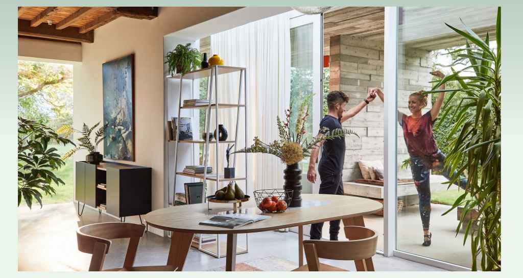 2-home-decor-shopify-stores-shop-the-look