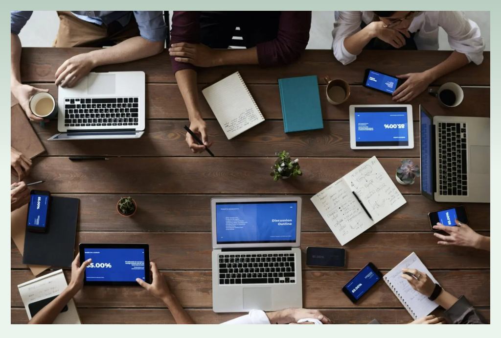 introduce-your-team-in-boutique-business-plan