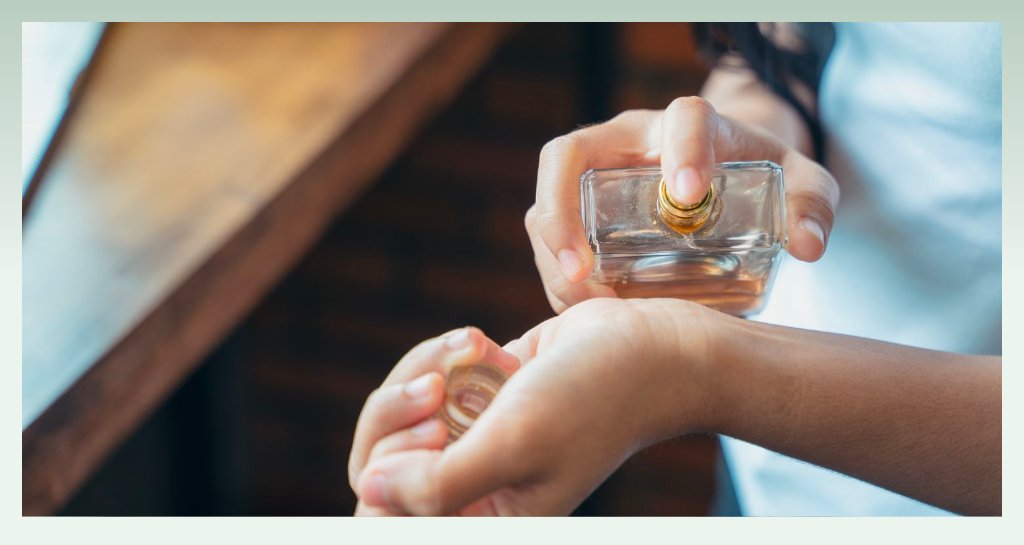 the-customers-of-a-perfume-business