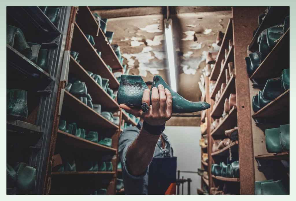 cool-shoe-business-name-ideas